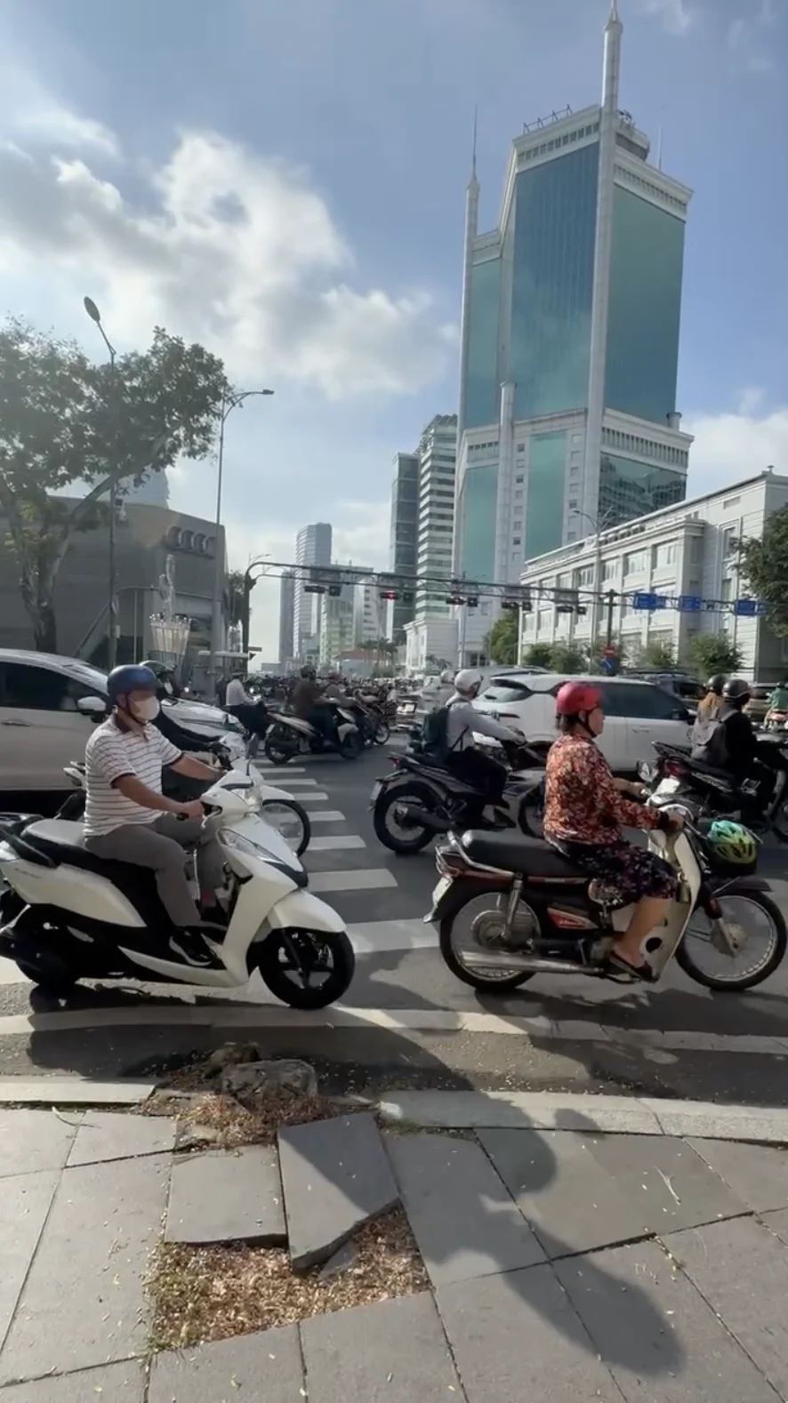 Embouteillage a Saigon