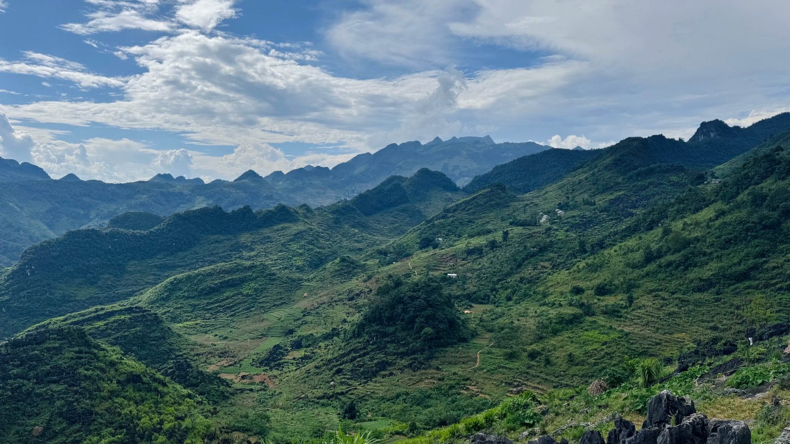 Paysages montagneux de la Ha Giang Loop au nord du Vietnam